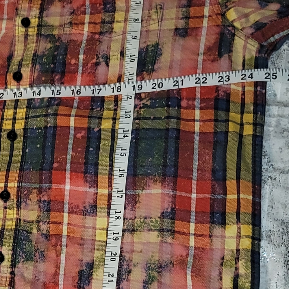 SOLD L.L. Bean Flannel Shirt - Picture 6 of 9